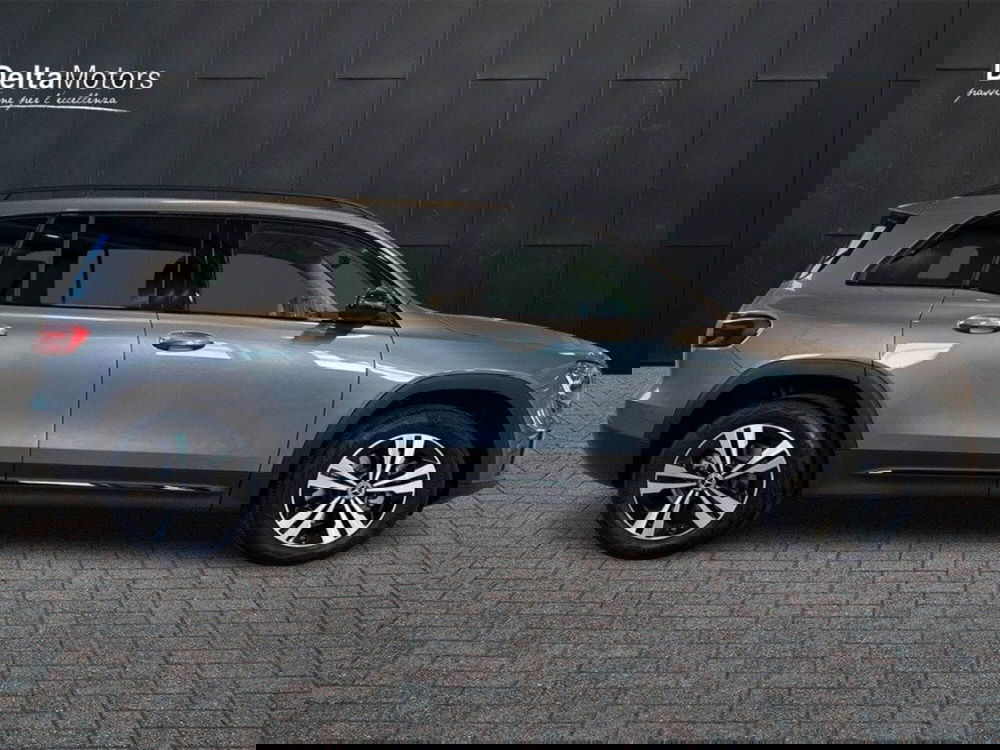 Mercedes-Benz GLB nuova a Rimini (5)