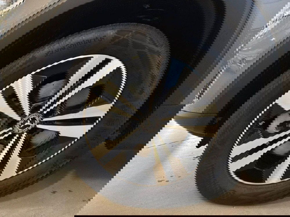 Mercedes-Benz GLB nuova a Rimini (8)