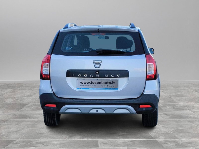 Dacia Logan usata a Siena (5)