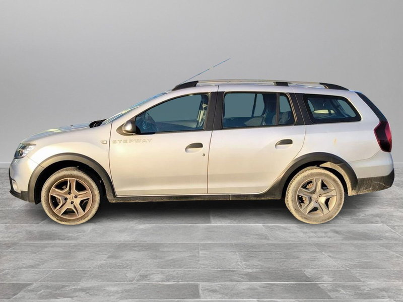 Dacia Logan usata a Siena (8)