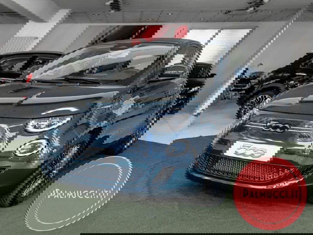 Fiat 500 nuova a Prato