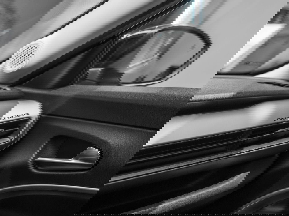 Jeep Avenger usata a Prato (10)