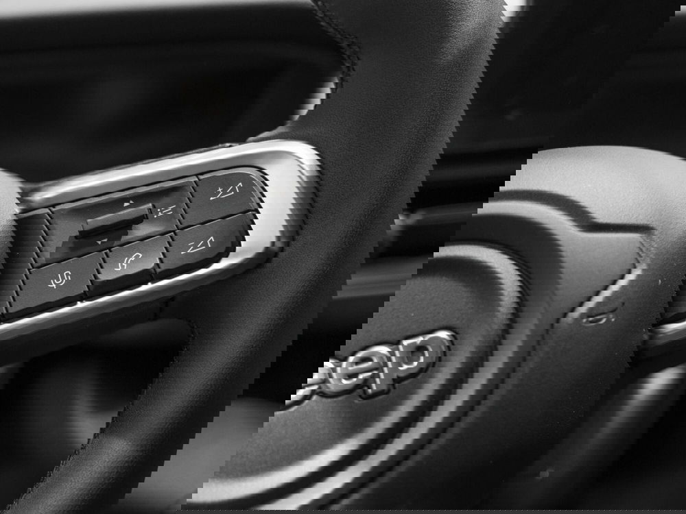 Jeep Avenger usata a Prato (14)