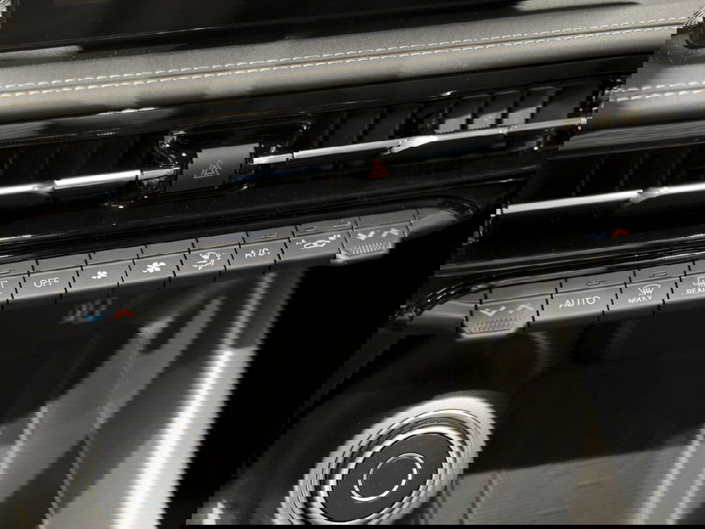 Alfa Romeo Tonale nuova a Prato (11)