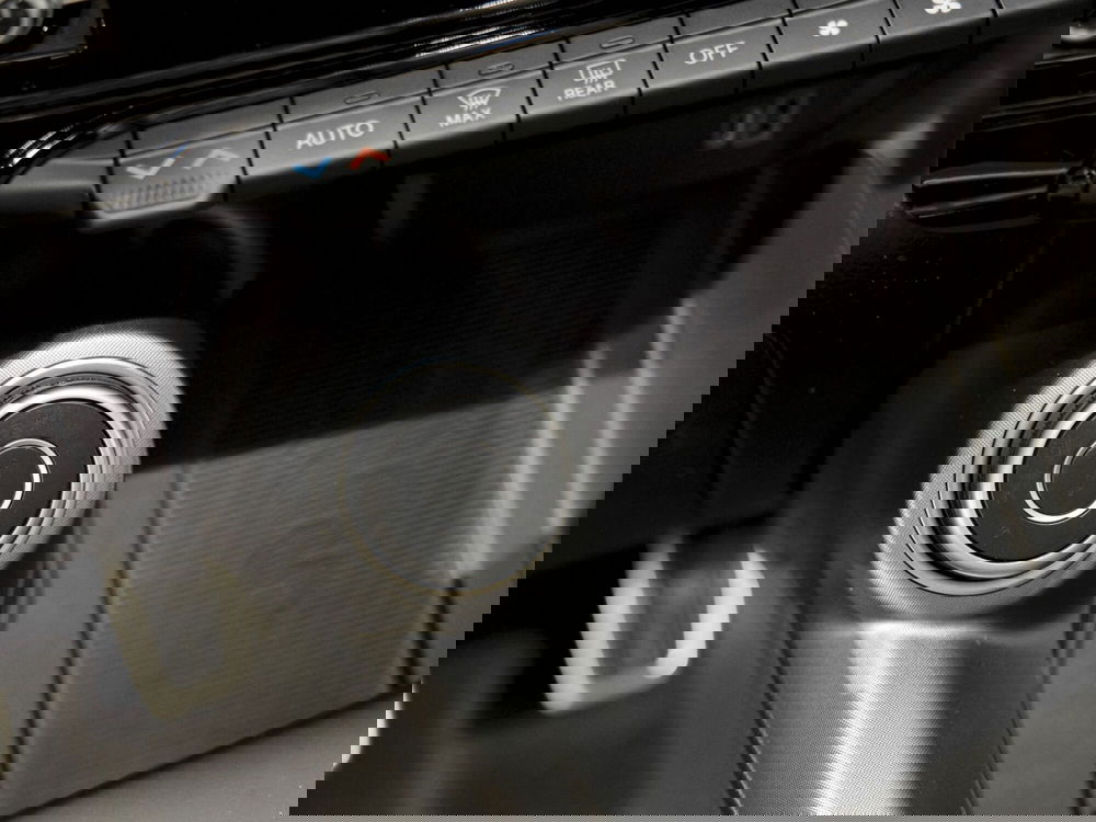 Alfa Romeo Tonale nuova a Prato (12)