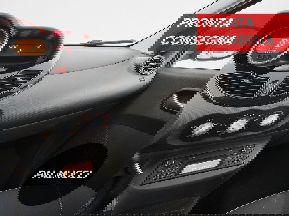 Renault Twingo usata a Prato (11)