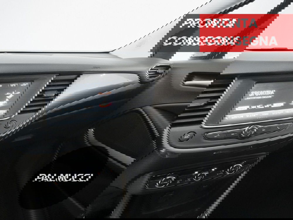 Opel Crossland X usata a Prato (17)