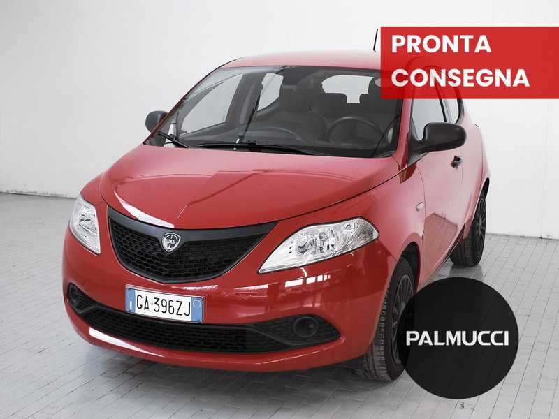 Lancia Ypsilon usata a Prato