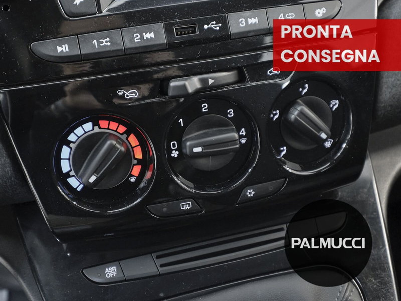 Lancia Ypsilon usata a Prato (11)