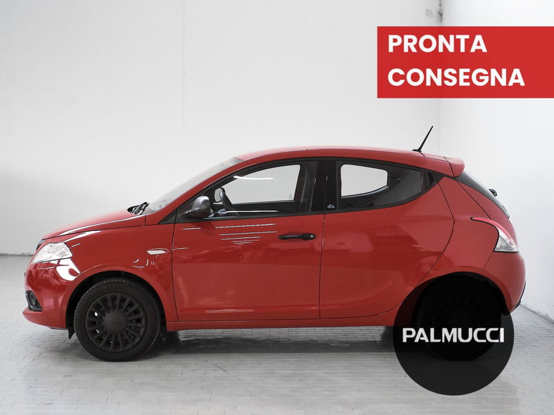 Lancia Ypsilon usata a Prato (4)