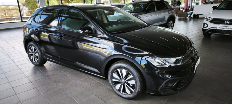 Volkswagen Polo nuova a Foggia (4)