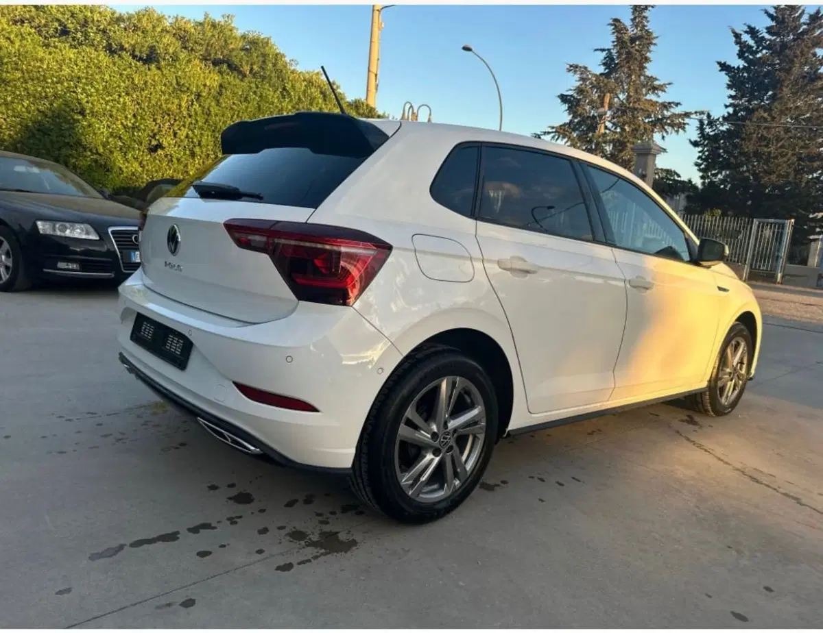 Volkswagen Polo nuova a Foggia (4)