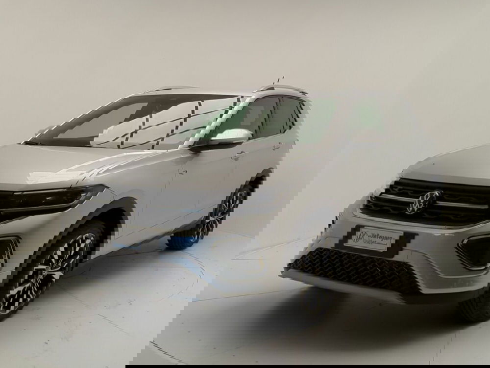 Volkswagen T-Cross nuova a Avellino (4)