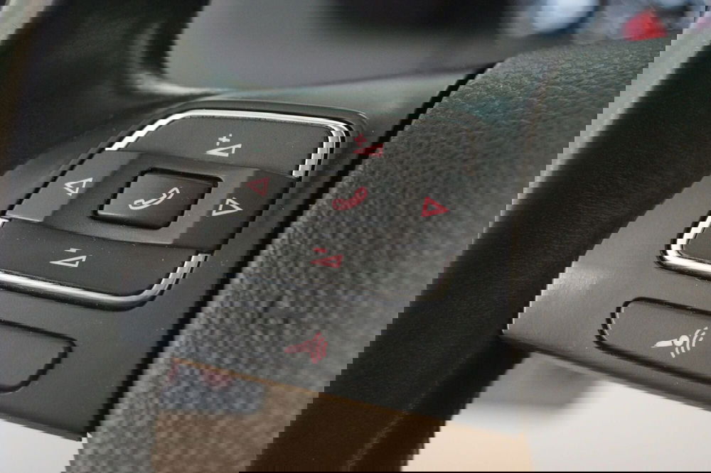 Volkswagen Touran usata a Torino (15)