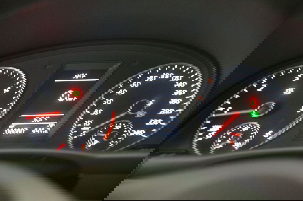 Volkswagen Touran usata a Torino (17)