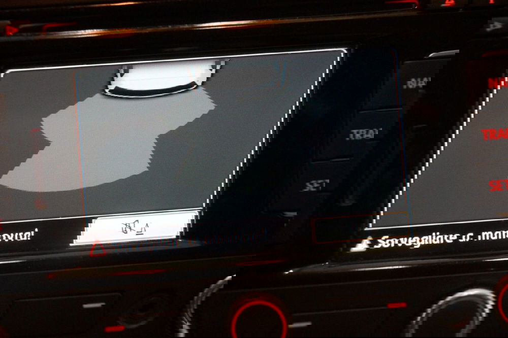 Volkswagen Touran usata a Torino (19)