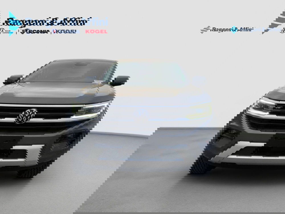 Volkswagen Amarok nuova a Mantova (8)