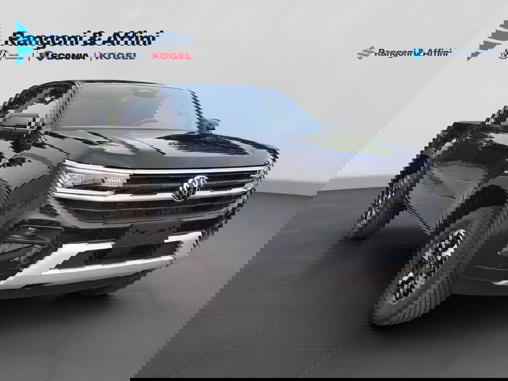 Volkswagen Veicoli Commerciali Amarok nuova a Mantova