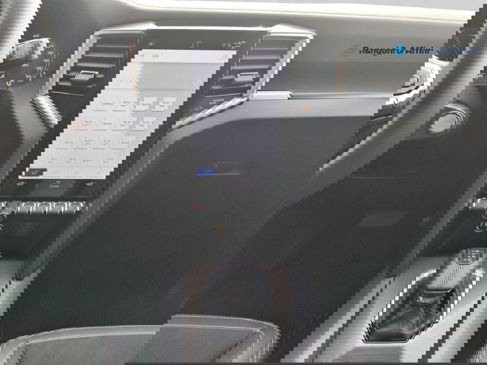 Volkswagen Veicoli Commerciali Amarok nuova a Mantova (16)