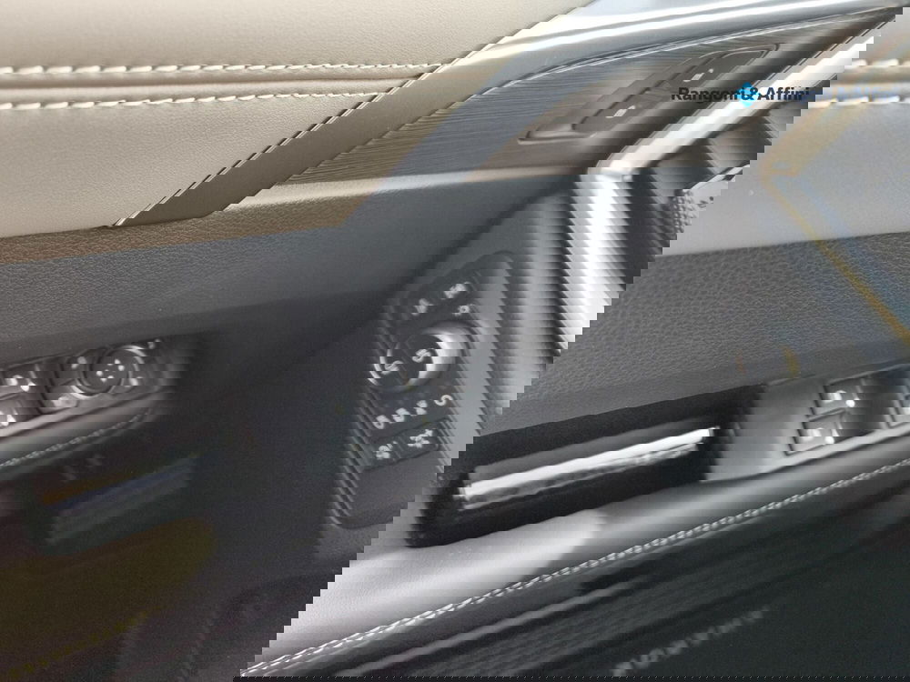 Volkswagen Veicoli Commerciali Amarok nuova a Mantova (20)