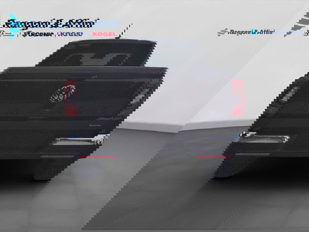 Volkswagen Veicoli Commerciali Amarok nuova a Mantova (4)