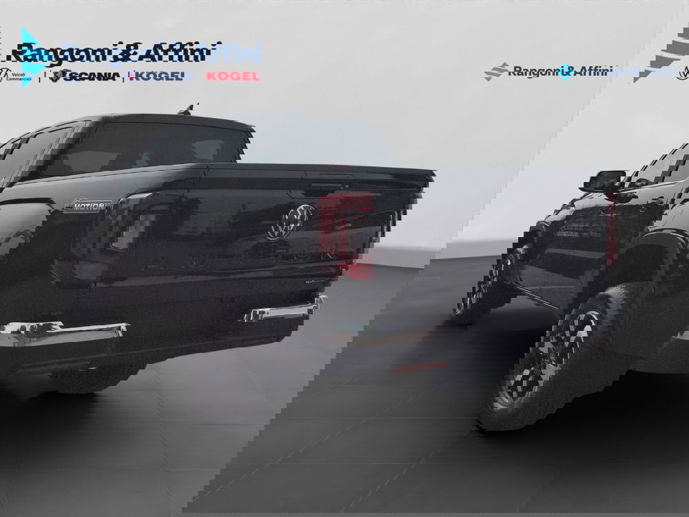 Volkswagen Veicoli Commerciali Amarok nuova a Mantova (5)