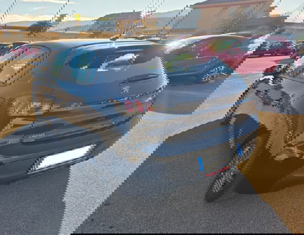 Peugeot 208 usata a Belluno (4)