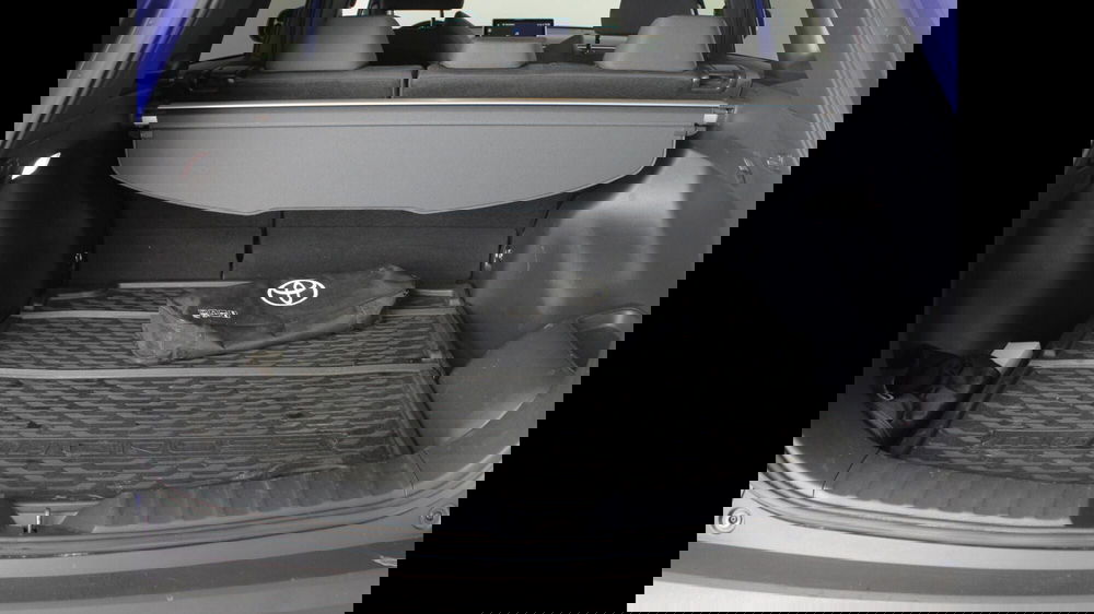 Toyota Corolla Cross Hybrid usata a Palermo (11)