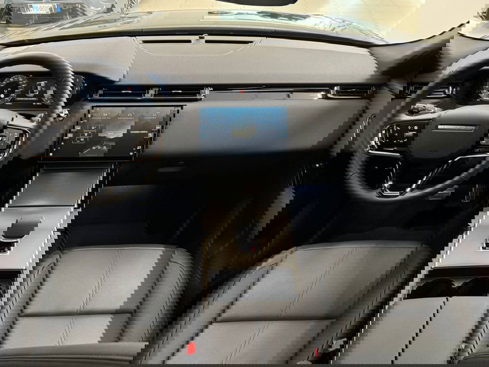 Land Rover Range Rover Velar usata a Savona (4)