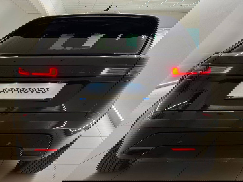 Land Rover Range Rover Velar usata a Savona (7)