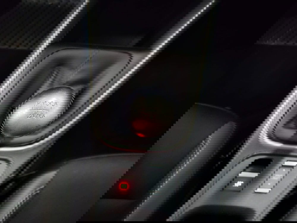 Jeep Avenger usata a Arezzo (17)