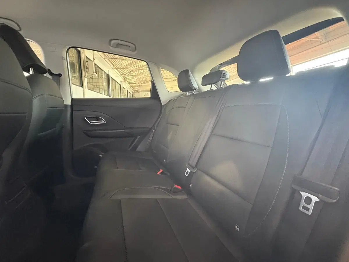 Mg ZS nuova a Milano (13)