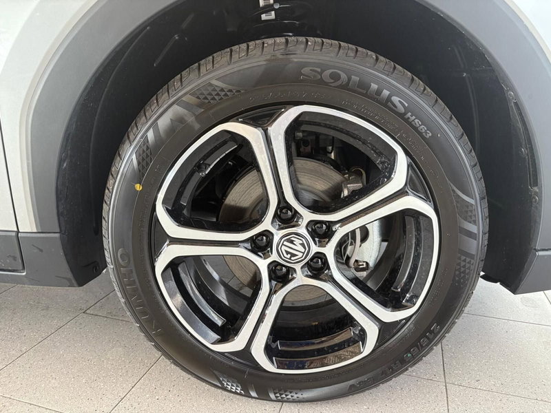 Mg ZS nuova a Milano (18)