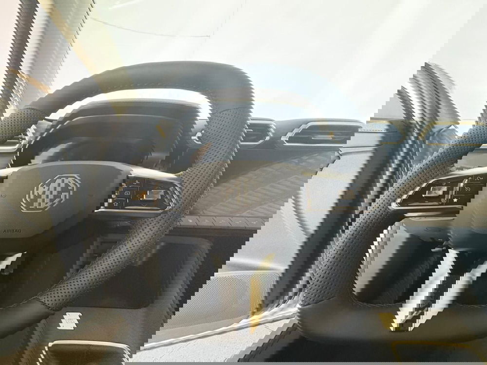 Mg ZS nuova a Milano (19)