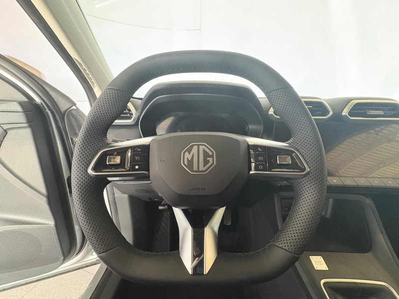 Mg ZS nuova a Milano (19)