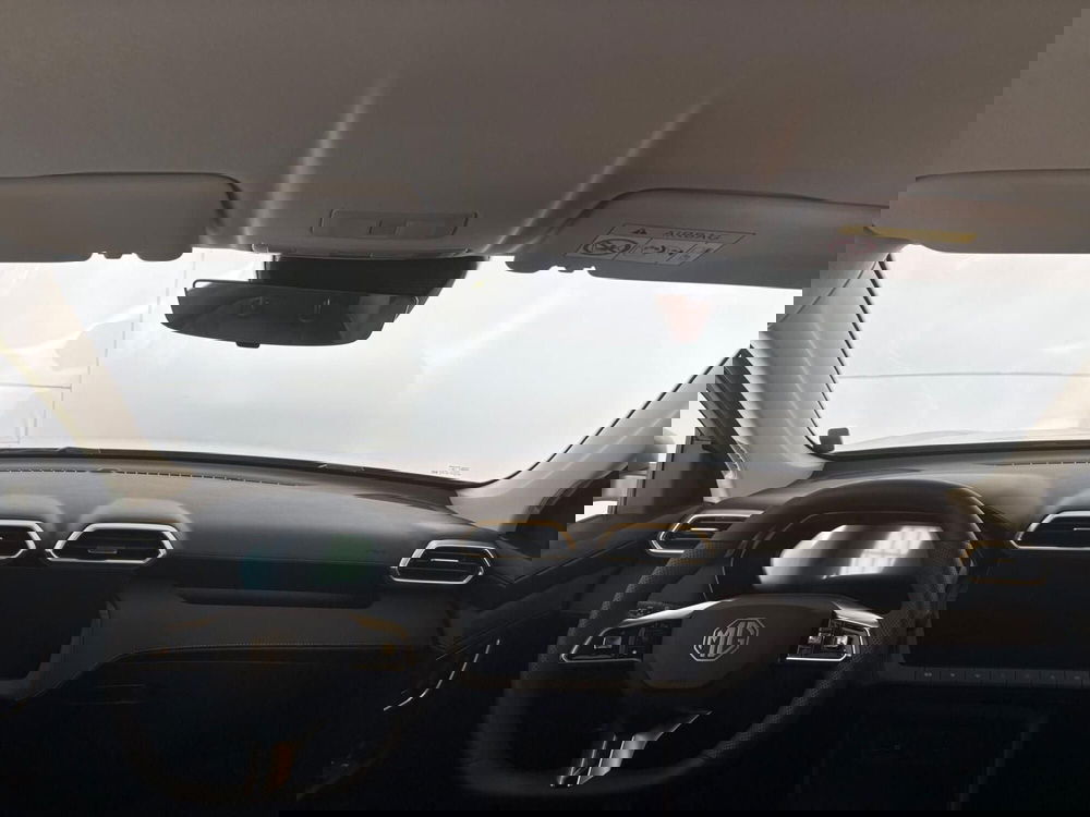 Mg ZS nuova a Milano (9)