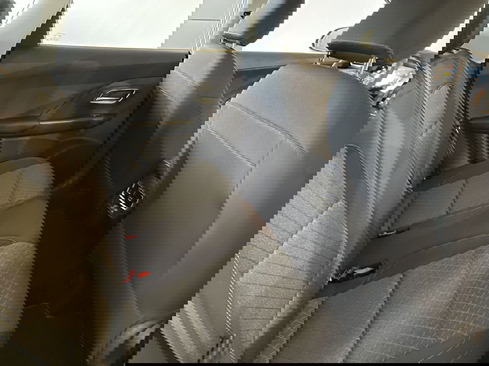 Mg ZS nuova a Milano (11)