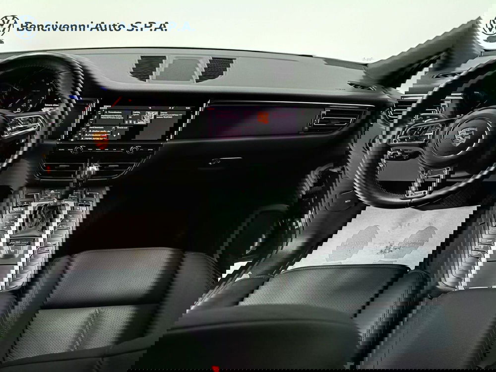 Porsche Macan usata a Catanzaro (13)