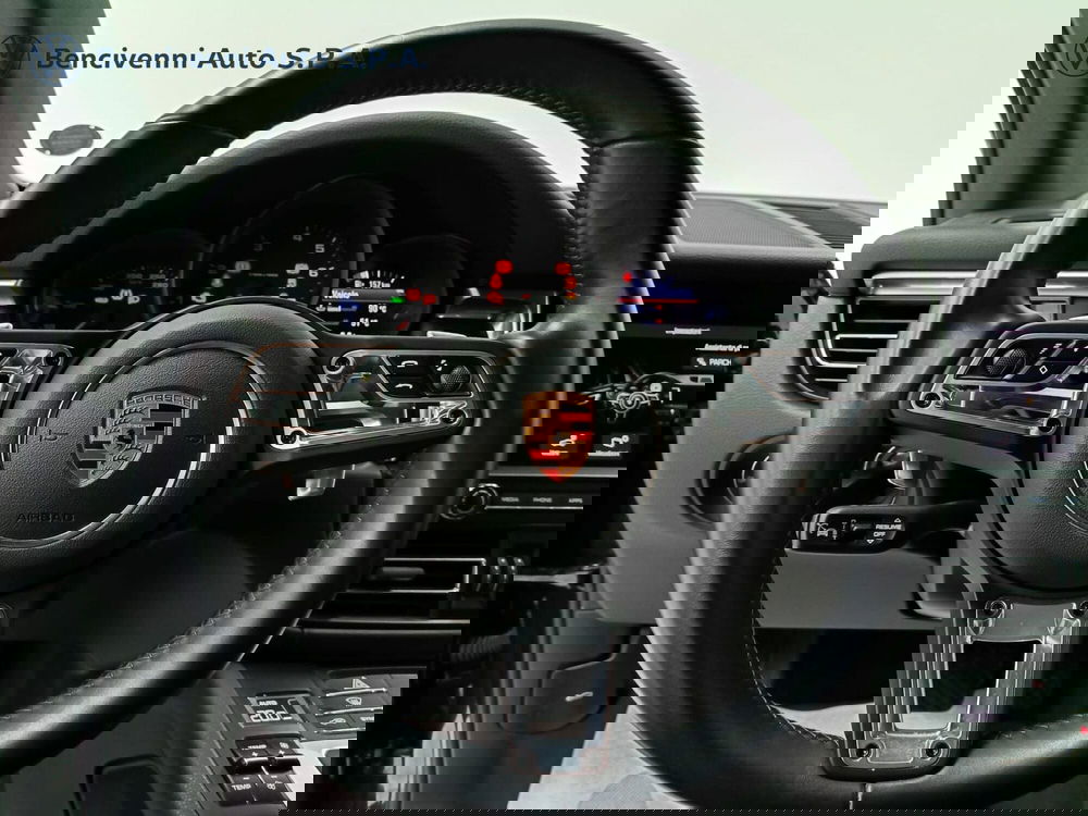 Porsche Macan usata a Catanzaro (14)