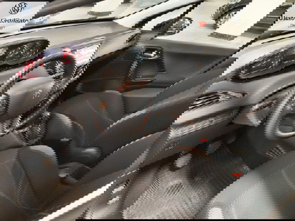 Peugeot 208 usata a Genova (13)