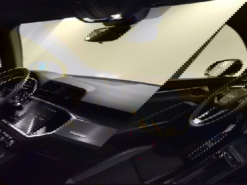 Audi Q3 Sportback usata a Modena (8)