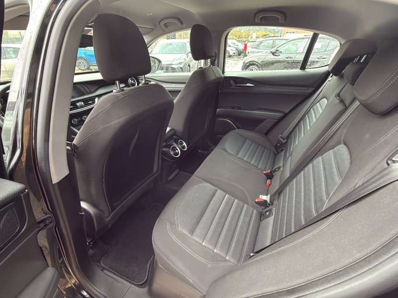 Alfa Romeo Stelvio usata a Cosenza (19)