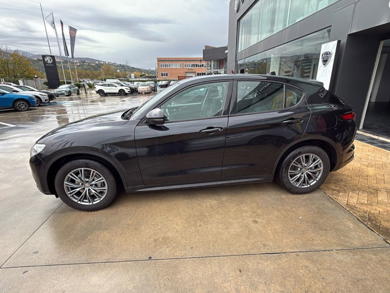 Alfa Romeo Stelvio usata a Cosenza (2)