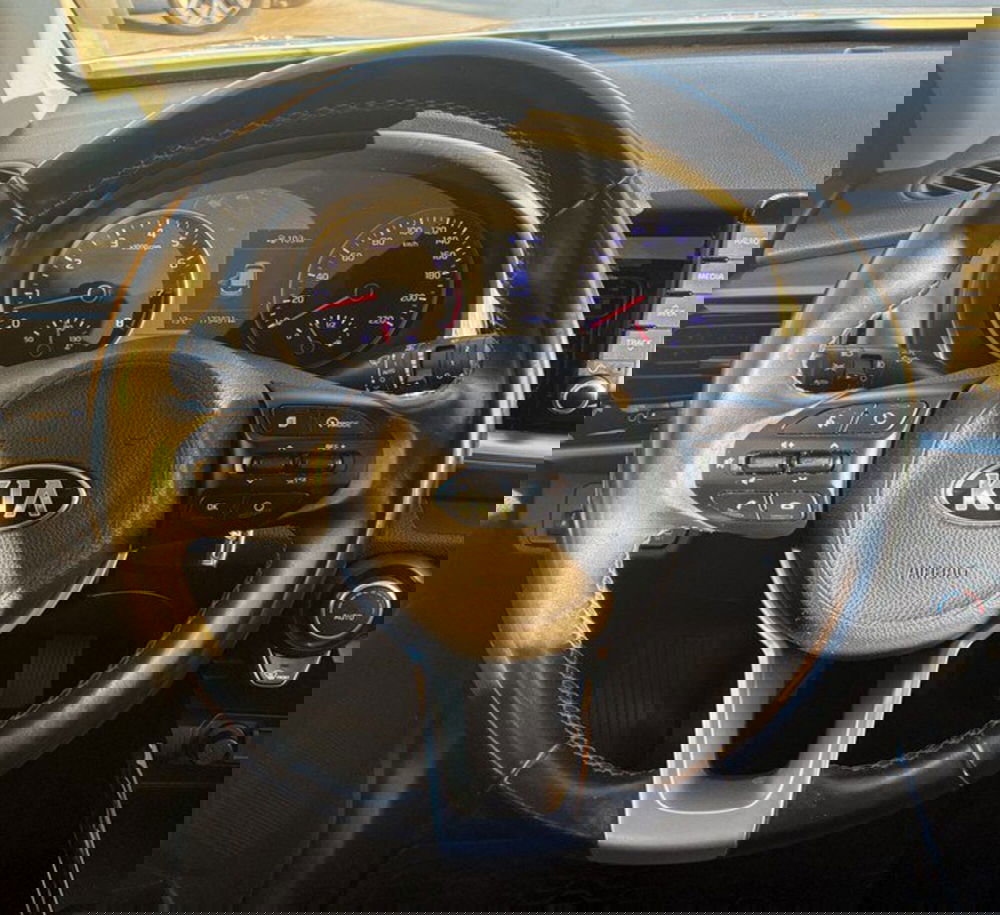 Kia Stonic usata a Frosinone (15)