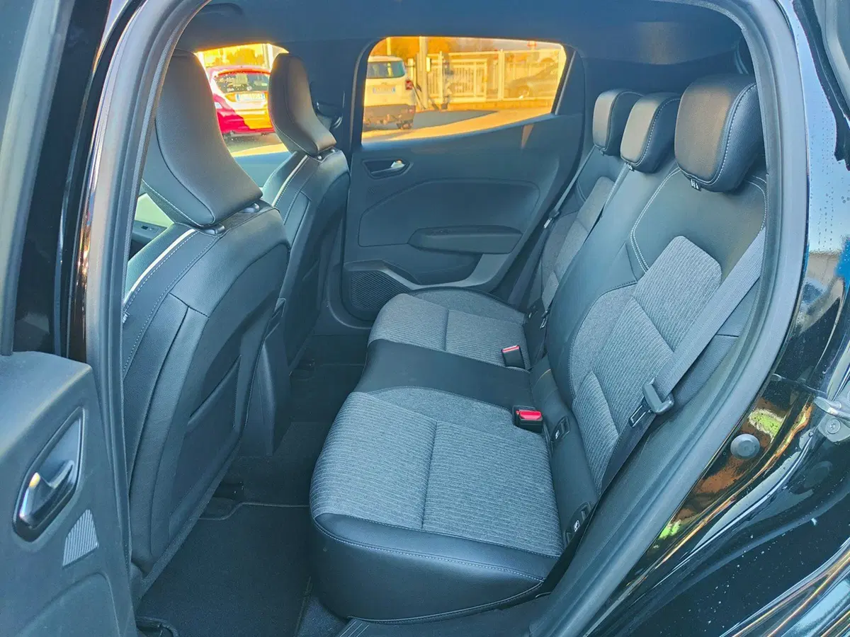 Renault Clio usata a Torino (15)