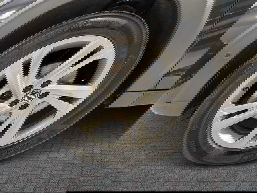 Volkswagen Taigo usata a Prato (6)