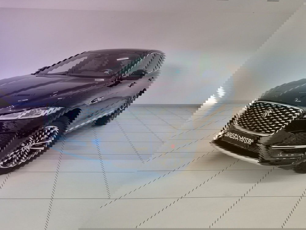 Jaguar F-Pace usata a Brescia