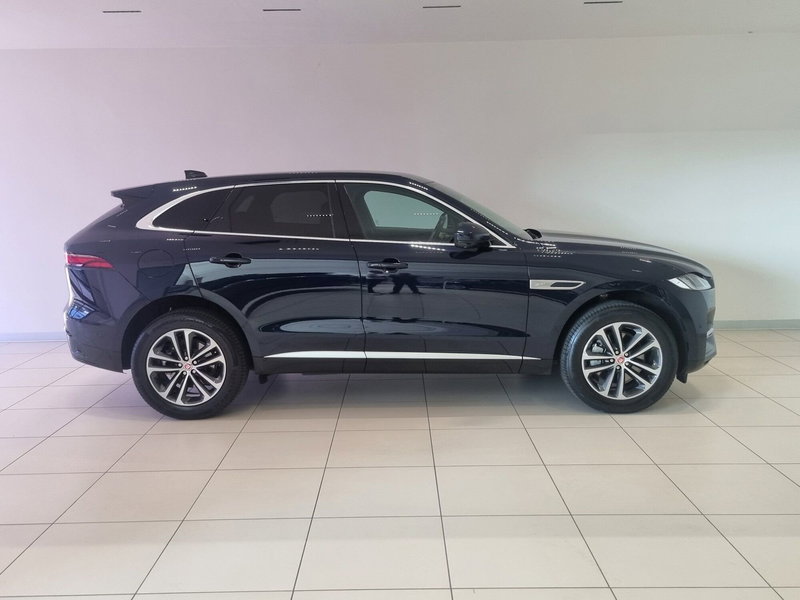Jaguar F-Pace usata a Brescia (6)