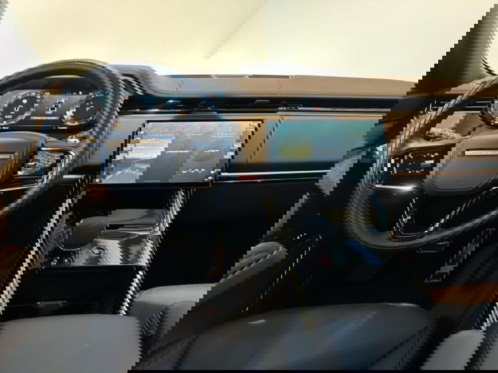 Land Rover Range Rover Sport usata a Venezia (10)