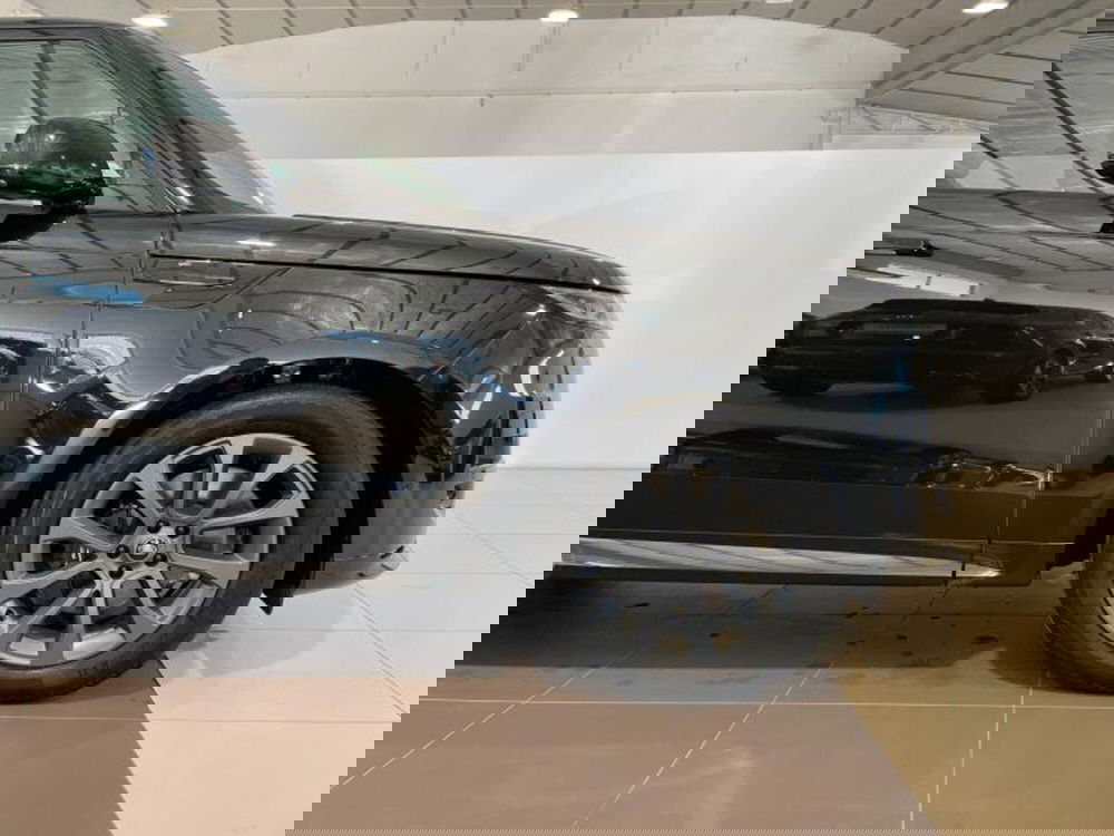 Land Rover Range Rover Sport usata a Venezia (15)